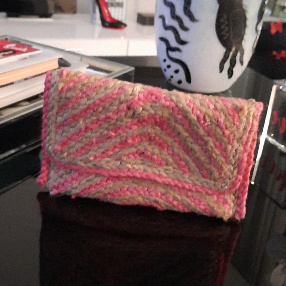 Clutch From Express - image 1